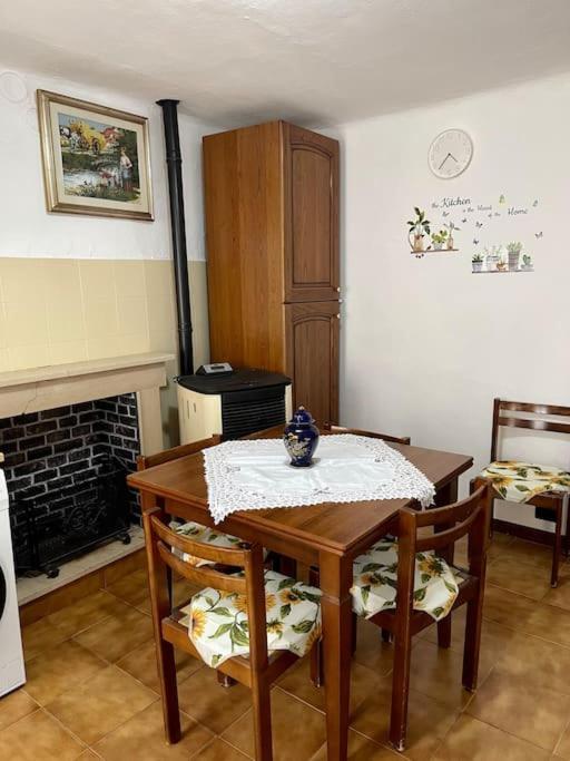 Casa Vacanze Da Meryon Albiano Magra Kültér fotó